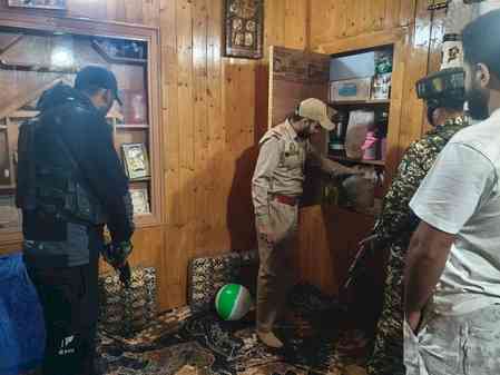 Searches conducted in Srinagar on banned Jamaat & Hurriyat associates