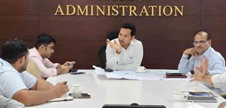 DC Sachin Gupta instructs concerned departments to Provide Certificates for Pothole-Free Roads