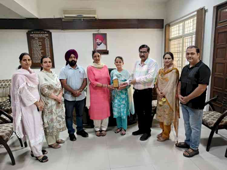 Lyallpur Khalsa College Students Excel in GNDU M.Sc. Chemistry Exams