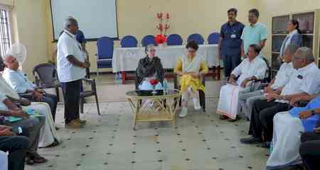 Priyanka Gandhi praises expertise of Wayanad coffee growers