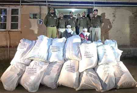 Police in J&K’s Budgam bust drug racket, recover 325 kg contraband
