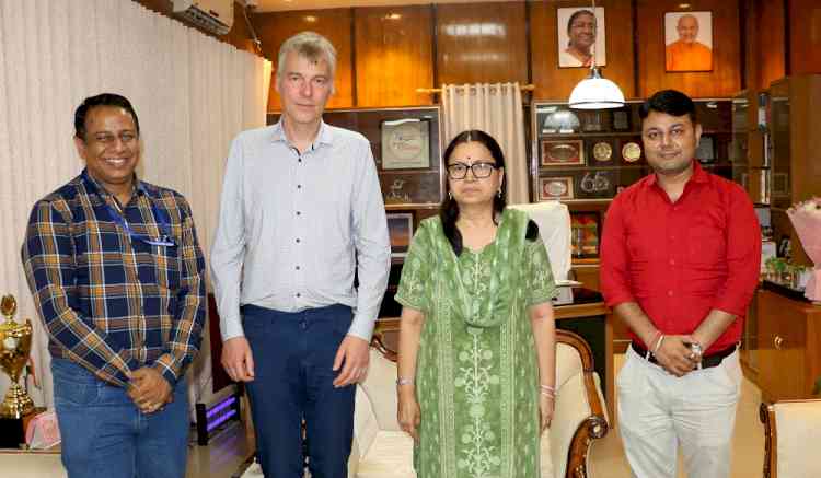 CERN Physicist Prof. Marco van Leeuwen Visits Panjab University; Delivers Lecture on Quark–Gluon Plasma