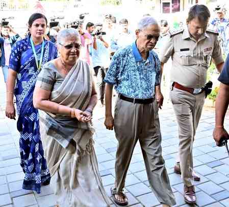 Infosys founder Narayana Murthy, wife Sudha Murty decline to participate in K'taka caste census