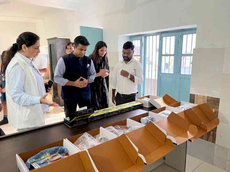 DC Inaugurates Atal Tinkering Lab at Bal Bhawan