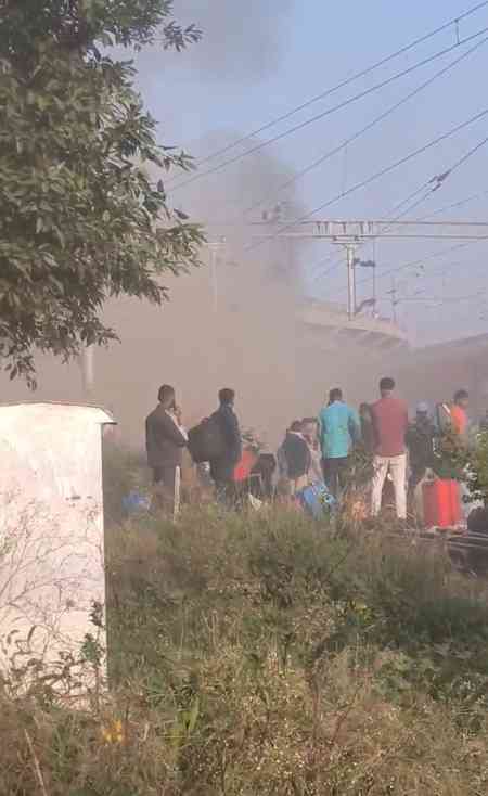 Timely intervention averts tragedy as fire breaks out at Amritsar-Saharsa Express train