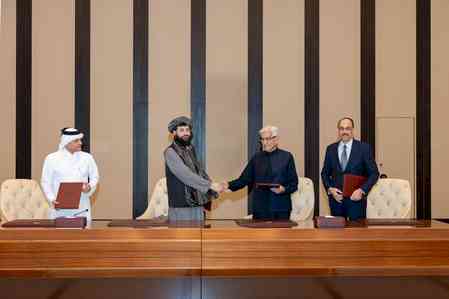 After days of deadly conflict, Afghanistan and Pakistan agree to ceasefire 