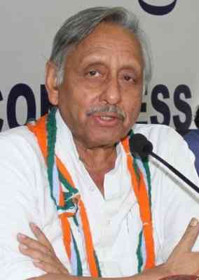 Modi govt can't claim India has become 'Vishwaguru' by hugging global leaders everywhere : Mani Shankar Aiyar