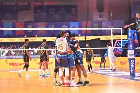 PVL 2025: Kochi Blue Spikers end campaign with motivating 3-1 win over Ahmedabad Defenders