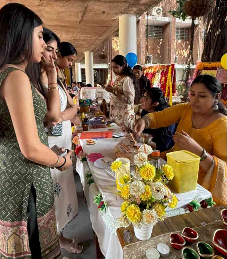 Home Science College Hosts Vibrant Diwali Mela showcasing Student Entrepreneurship & Innovation