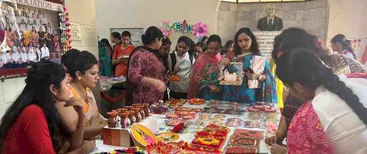 PCM S.D. College for Women holds Exhibition-cum-Sale on Diwali