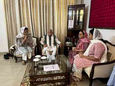 Haryana IPS officer suicide case: Union Minister Khattar meets Puran Kumar's family 