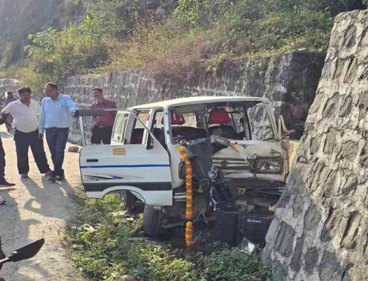 Tragic Road Accident in Kangra: Husband and Wife Killed, Children Survive