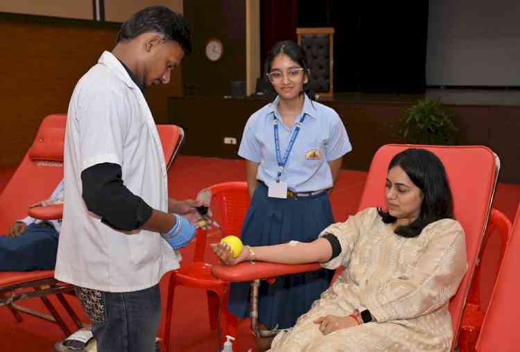 Sat Paul Mittal School Organises Blood Donation Camp