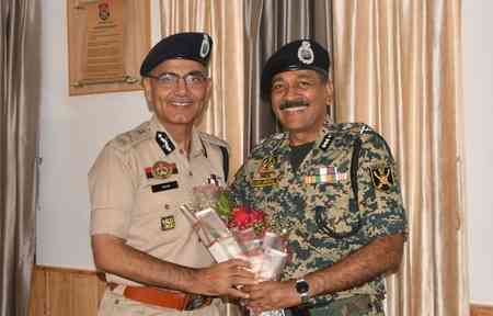 BSF reviews preparedness along Indo-B’desh border