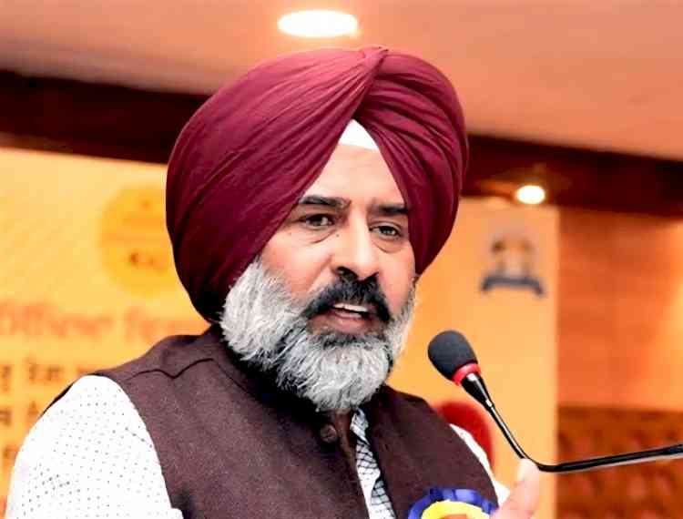 Centre and AAP Governments Creating Artificial Shortage of DAP Fertilizer to Save Subsidy: Pargat Singh