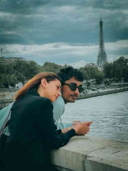 Siddharth calls wife Aditi Rao Hydari his 'greatest strength' as he wishes her on birthday
