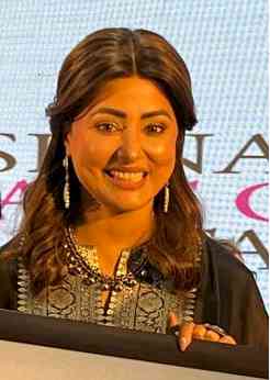 Hina Khan Urges Early Detection, Inspires Hope at Breast Cancer Awareness Event
