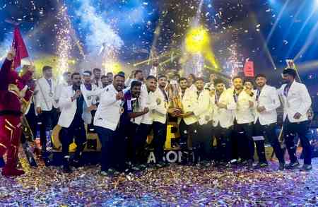PKL 12: Dabang Delhi crowned champions at home, overcome Puneri Paltan in a fierce battle in final