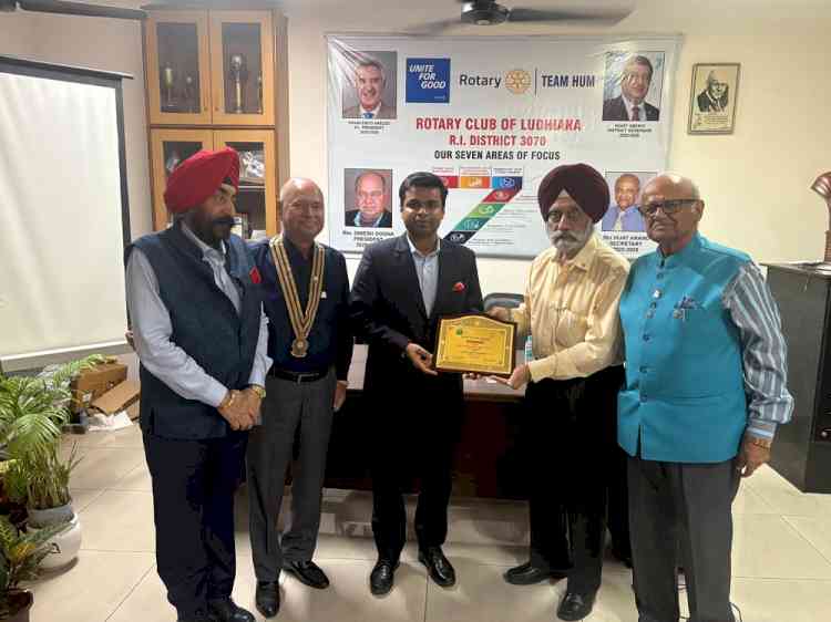 Deputy Commissioner Himanshu Jain Addresses Rotary Club Ludhiana Meeting