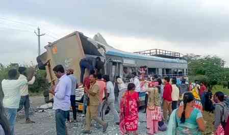 Vice President Radhakrishnan expresses anguish over loss of 20 lives in T'gana accident