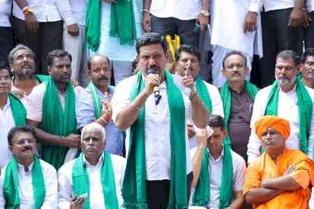 K'taka ministers & officials unresponsive to farmers' distress: State BJP chief Vijayendra
