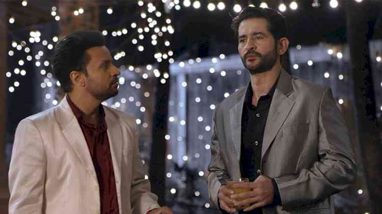 Mysterious and Thrilling Trailer of Mano Ya Na Mano Released