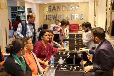 India 2nd in consumer demand of gold globally, RBI reserves rise to 880 tonnes