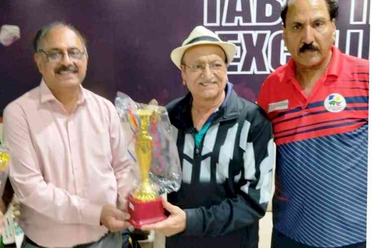 तीसरी दिल्ली स्टेट वैटरन टेबल टेनिस चैंपियनशिप में स्वर्ण जीता राजकुमार शर्मा ने