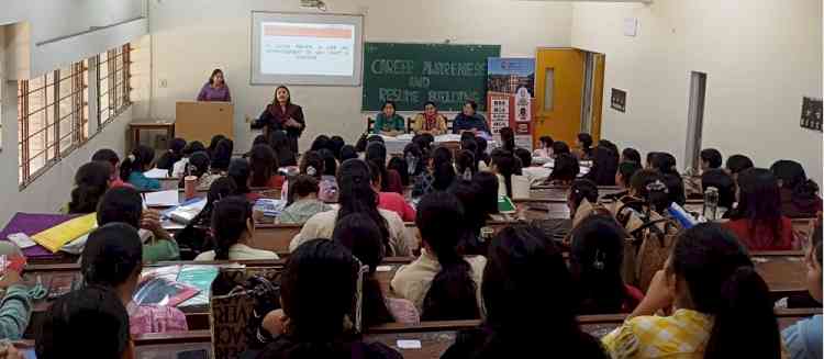 Career Awareness and Resume Building workshop conducted at Home Science College
