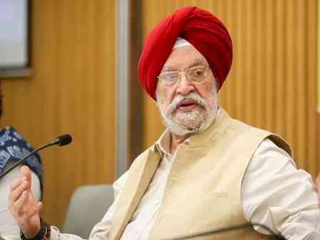India among world's top 5 oil refining countries: Hardeep Puri