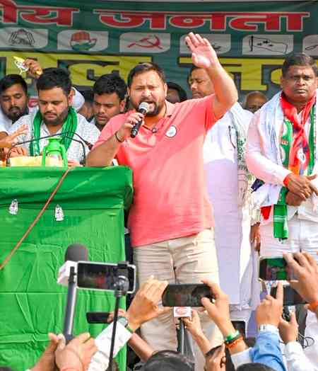 ECI not providing gender-wise data of Bihar’s first phase polling, alleges Tejashwi Yadav 