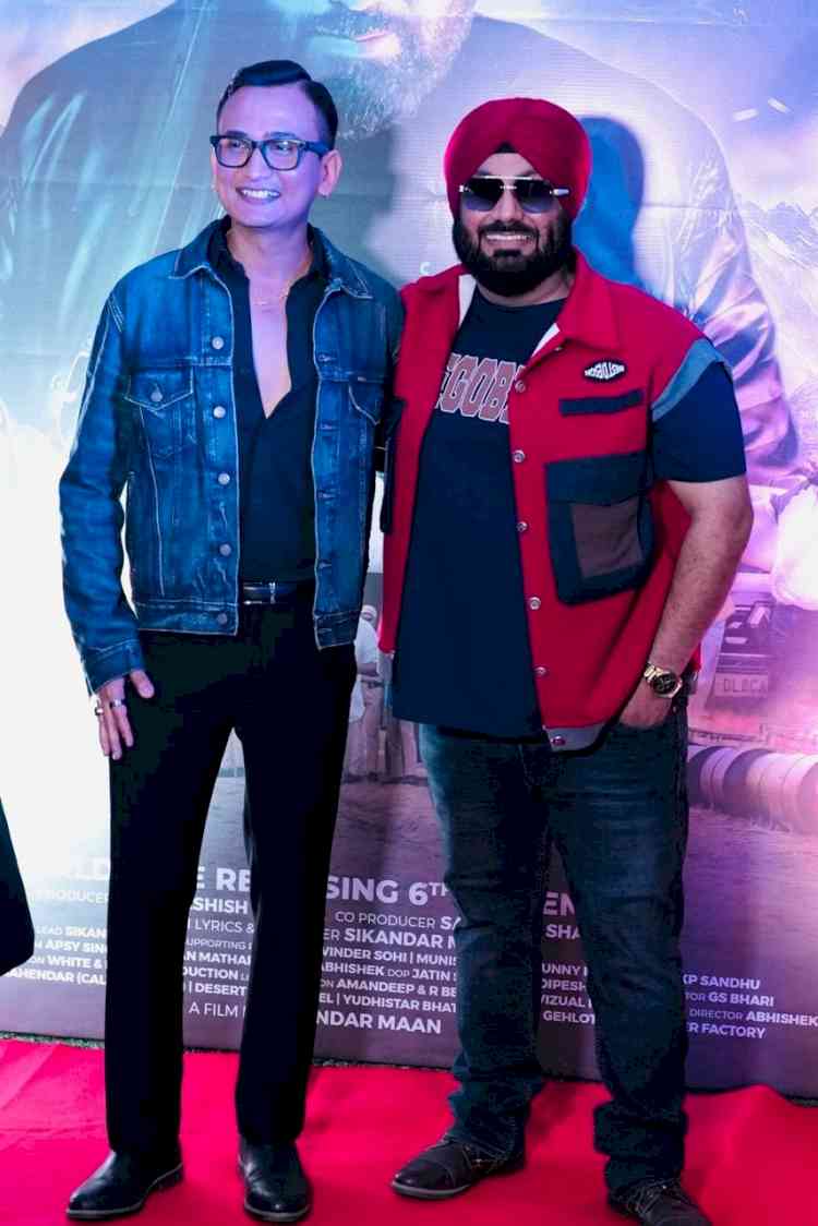 Soulful Launch: Punjabi Musical Film ‘Athroo’ Title Song Unveiled in Mumbai