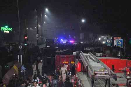 CM Yogi Adityanath condemns Delhi blast, prays for victims as national leaders rally in solidarity