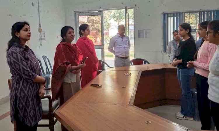 Swadeshi is a sense of dedication and responsibility towards the country: Shefali Gupta