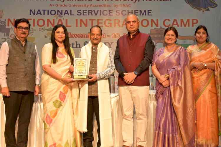 नींबू दौड़ में ओडिशा की सताब्दी, एकल नृत्य में आंध्र प्रदेश की गंगी, पोस्टर मेकिंग में असम के तुषार व हरियाणा की ज्योति रहे अव्वल