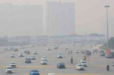 Delhi air pollution: SC seeks reports from Punjab, Haryana on stubble burning