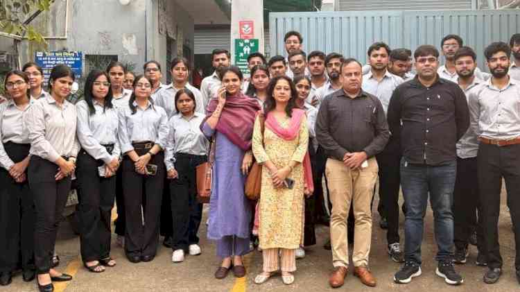 भगवती प्रिसीजन और लोटे इंडस्ट्रीज का औद्योगिक दौरा किया इमसार के विद्यार्थियों ने