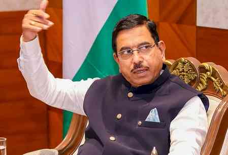 ‘Sugarcane crisis due to state govt’s failure’: Union Minister to K’taka CM