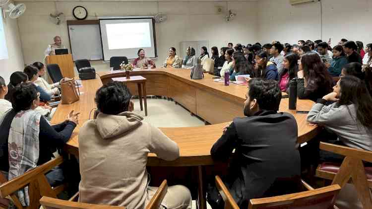 Special lecture on “Governance in India: Then and Now”