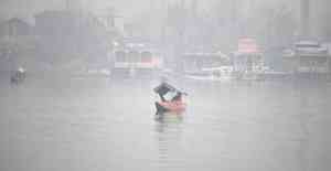 Mercury continues free fall in Kashmir; Srinagar coldest at minus 2.1 degrees