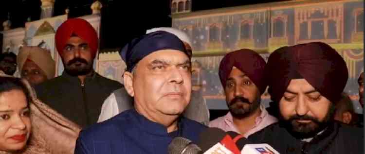 Light & Sound Show on Sri Guru Tegh Bahadur's life draws massive crowd of devotees, leaves 15000 devotees spellbound