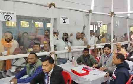 Bihar election results: Early trends show NDA taking significant lead over Mahagathbandhan