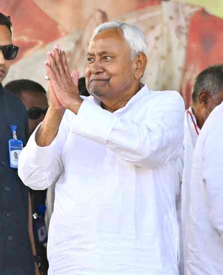 Nitish Kumar thanks PM Modi as NDA heads for unprecedented victory in Bihar