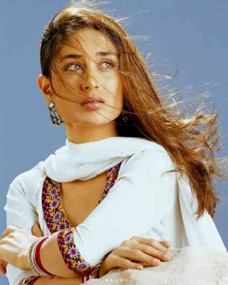 Kareena Kapoor Khan and Shahid Kapoor pay tribute to Kamini Kaushal 