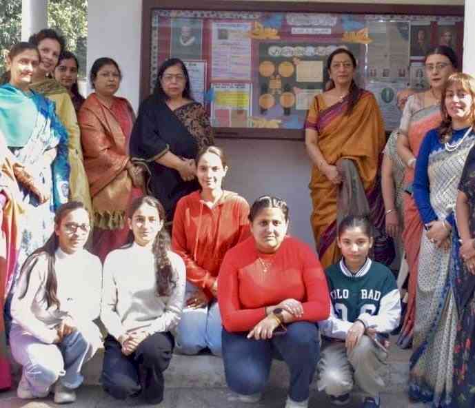 KMV inaugurates a Wall Magazine themed Renaissance Age- A Nest of Singing Birds