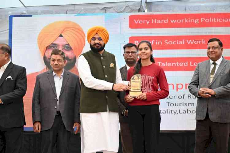 Minister exhorts students to Deam High And Work Hard