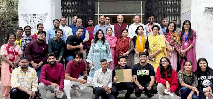 साइकिलिंग महिला वर्ग में डॉ. निधि ने बाजी मारी