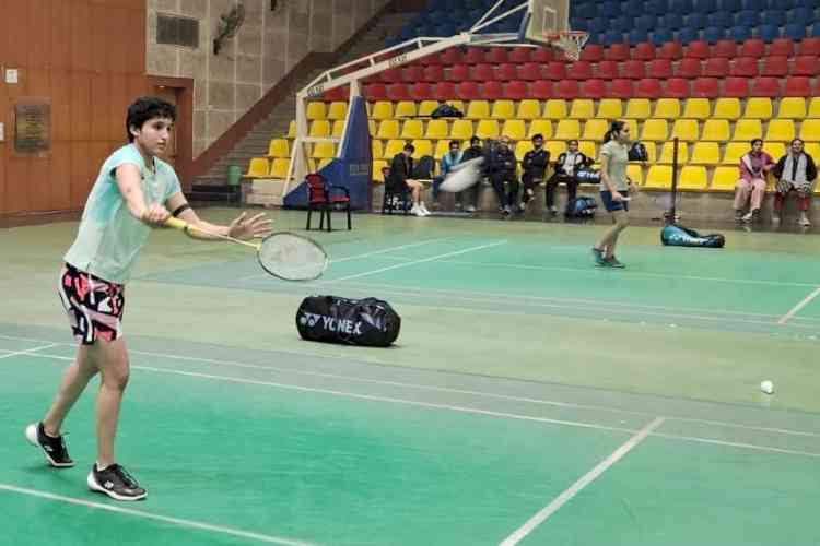 इंटर कॉलेज महिला बैडमिंटन में जाट कॉलेज ने जीवीएम को पछाड़ा