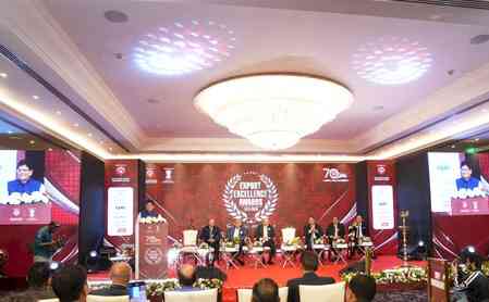 Piyush Goyal exhorts domestic plastics industry to double exports