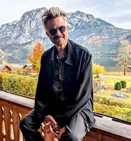 Anil Kapoor congratulates Mission Impossible co-star Tom Cruise on winning the honorary Oscar 